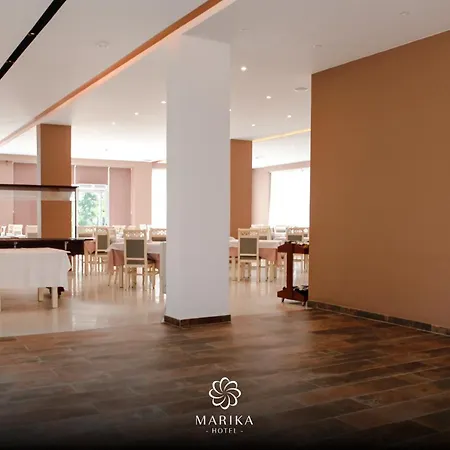 ホテル Marika ゴーレム